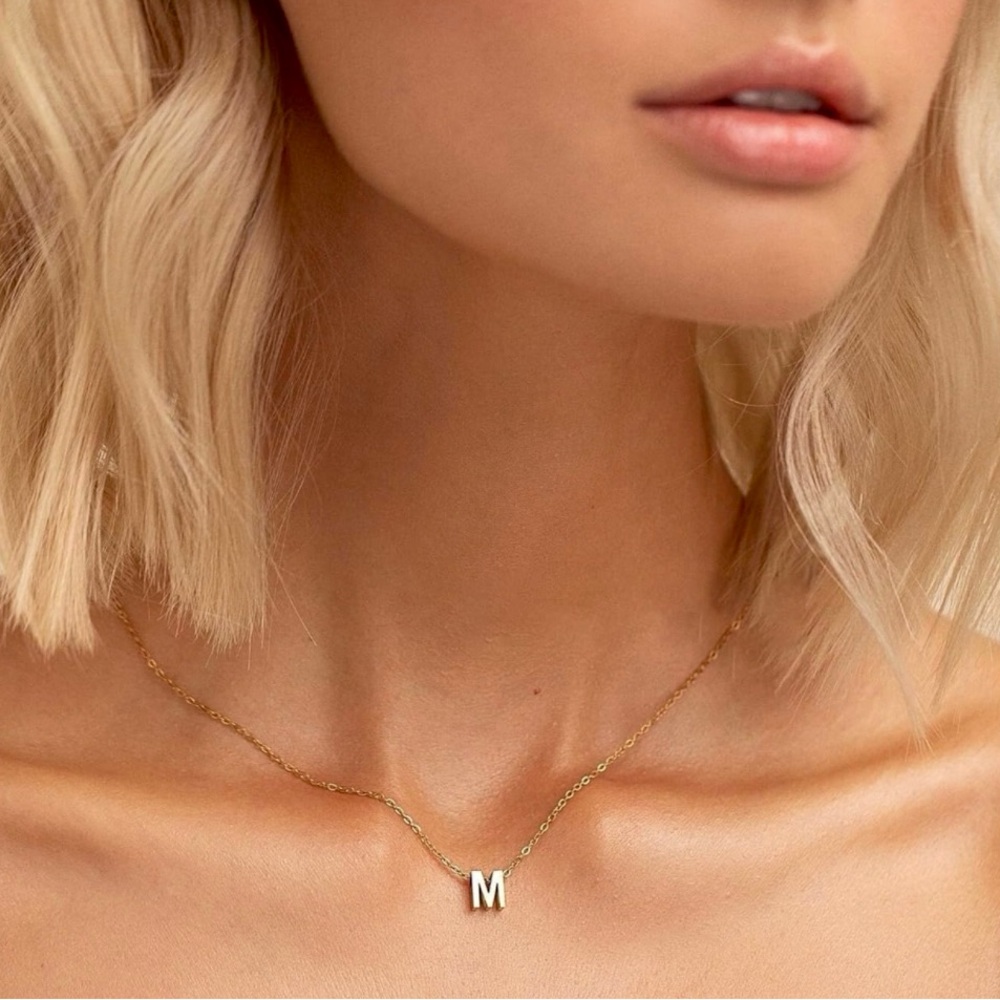 Initial Women Girls - Dainty 18K Gold Tiny A-Z Pendant Choker Necklace